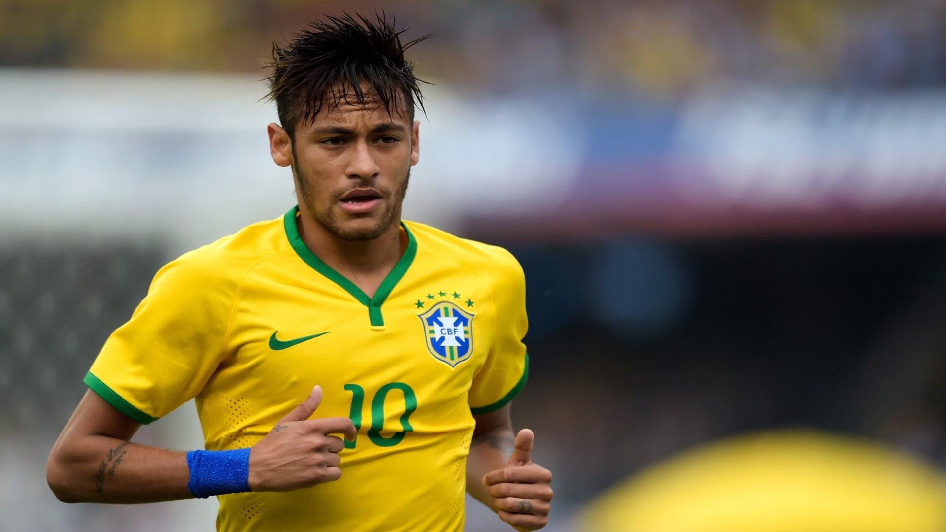 梅西153次梅开二度，单刀 抢点，右脚双响炮！创8年纪录