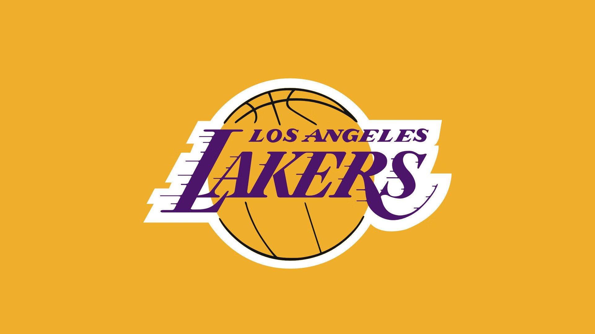 拜仁10连冠后的十字路口，萨利哈米季奇确认莱万留队开启续约谈判，王朝延续还是变革前夜？