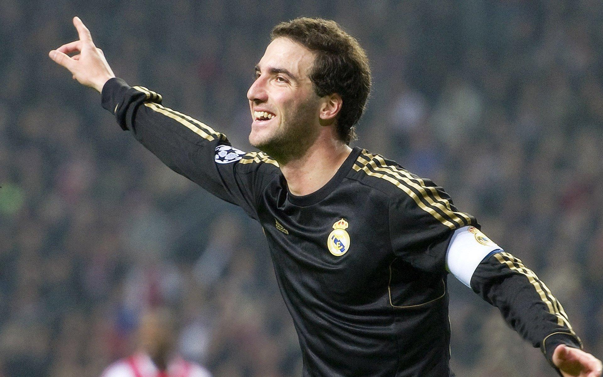 埃贝尔盛赞蓝军坚韧状态 展望世俱杯巅峰对决